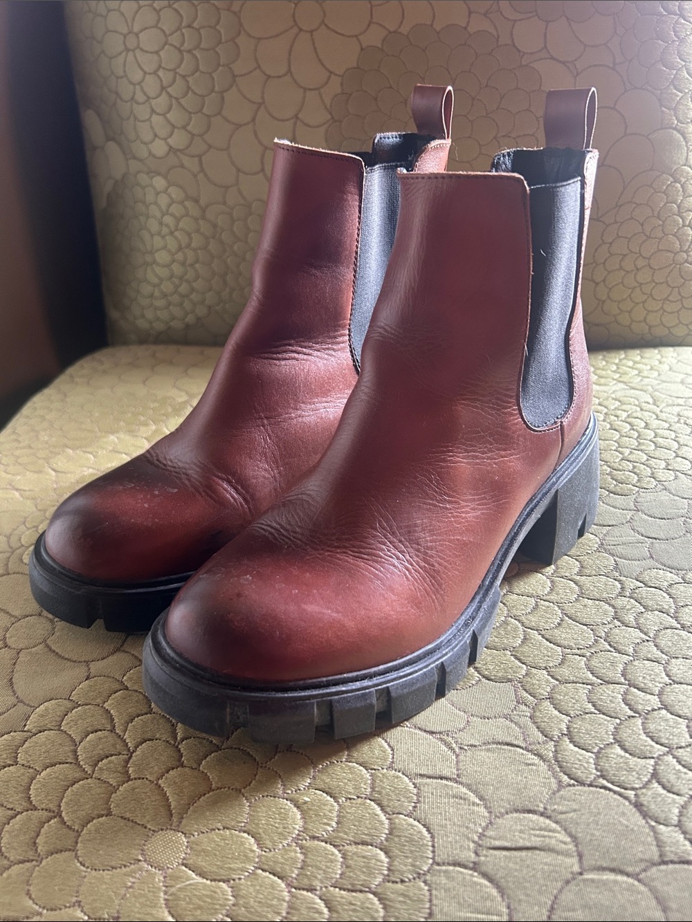 Steve Madden Burgundy Leather Chelsea Lug Booties